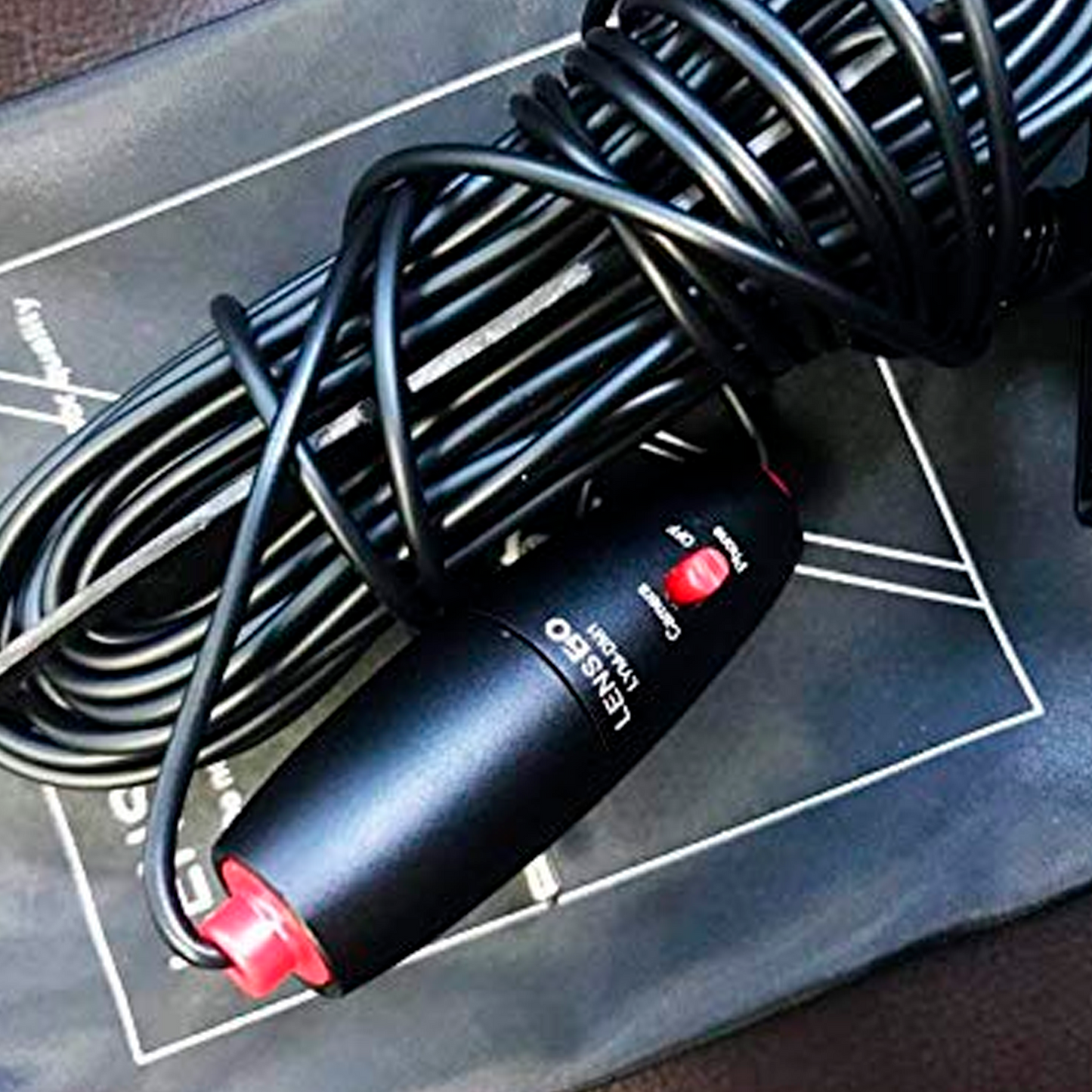 LENSGO Professional Lavalier Mic SLR 120 Hours Battery Life Camera Phone Recording Live Interview VLOG Wired Recording Studio Lapel Microphone (LYM-DM1)