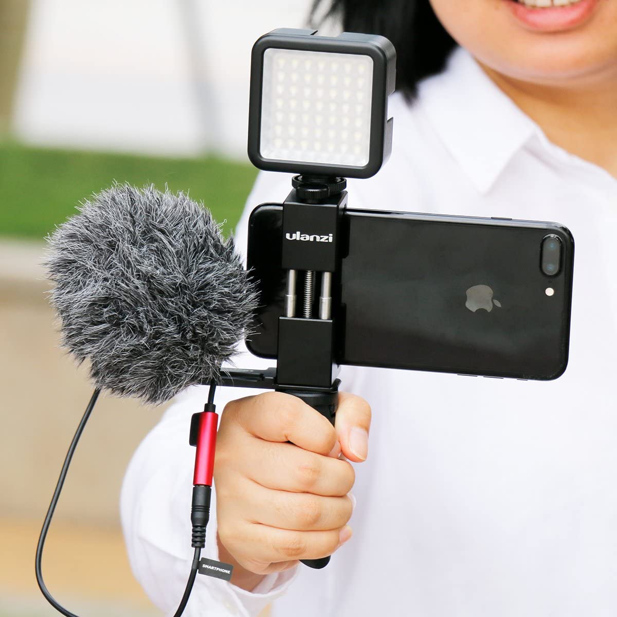 Ulanzi ST-02 Metal Phone Tripod Mount with Hot Shoe Mount Smartphone Video Rig Tripod Mount Adapter.